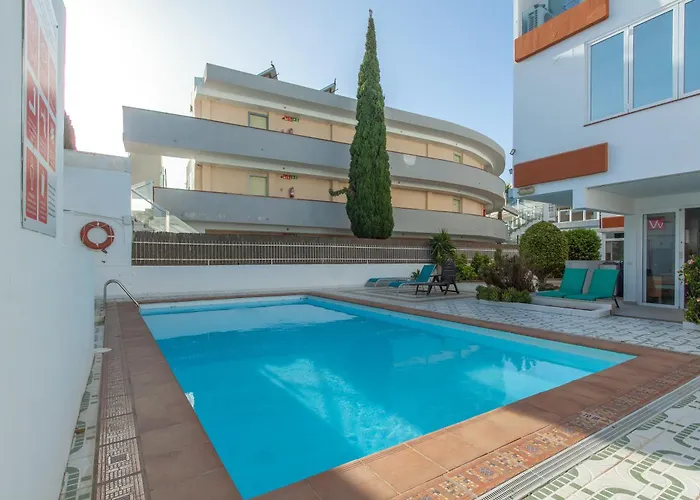 Con Terraza Y Piscina En Playa Del Ing Апартаменты